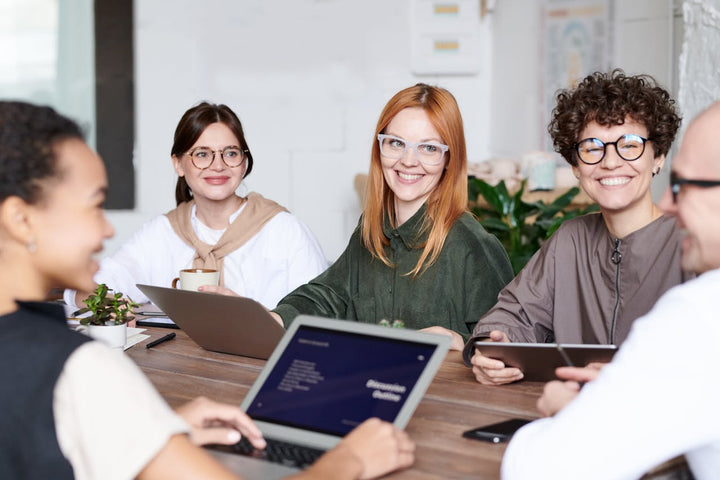 How Workplace Posters Support Compliance as Companies Grow and Expand